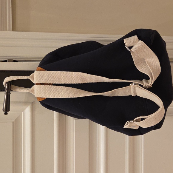BRANDY MELVILLE JOHN GALT PACSUN NAVY BLUE & WHITE BACKPACK BAG SCHOOL BAG $65 - Picture 3 of 5